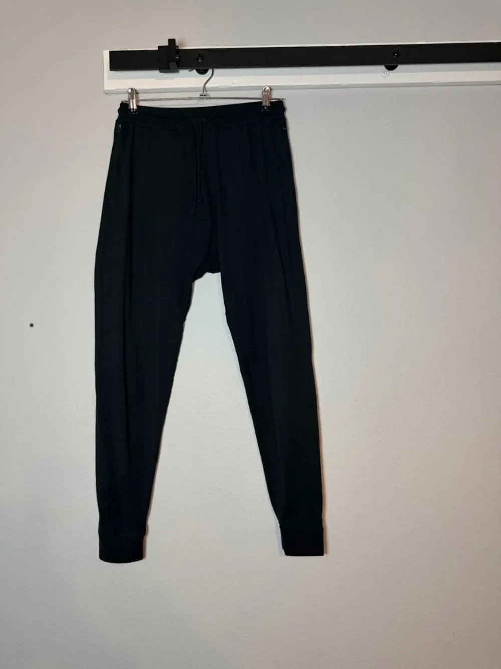 Alo Yoga Street Goddess Jogger Womens Small Black Drop Crotch Athleisure Pants